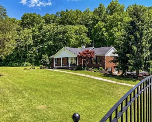 Pendleton, KY Farm in Oldham Co Hotels in Oldham County