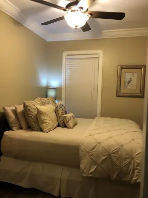 Available * Downtown Napa- Beautifully Remodeled --2Bedroom 2 Bathroom Home