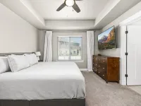 6 Bedroom Rambler Near UVU, BYU, & Golf Course Hotels in Vineyard