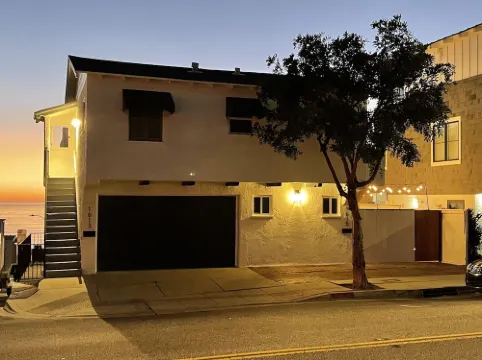 World Cup Venue 7 Miles Away,Newly Remodeled Ocean Views, Upscale Luxury Living.