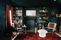 Cozy, speakeasy style house located in the heart of Norman