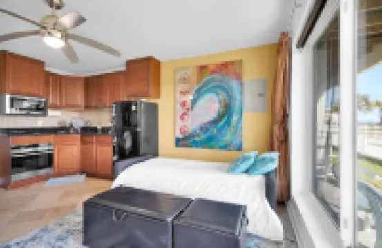 FUN IN THE SUN!!!! - BEACH FRONT- Close to Mayo Clinic