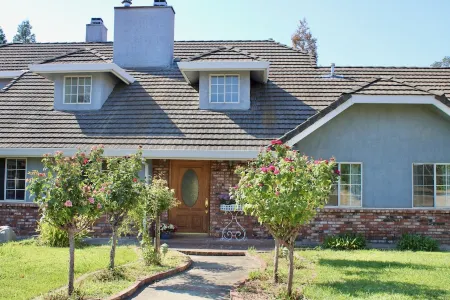 Beautiful 35-Acre Redding Vacation Rental!