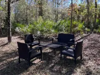 LARGE MODERN 4 BEDROOM HOME. VERY PRIVATE w HOT TUB & 3 acres! Withlacoochee Bay Trail. 10201 N Suncoast Blvd Crystal附近的飯店