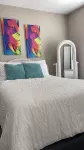Stylish space with easy access to Clarksville’s best shopping and restaurants. Hotels near Beachaven Vineyards & Winery