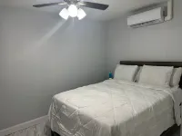 Charming 1-bedroom apartment with AC, WiFi in peaceful Valrico Hotels near DayDreams Day Spa, Med Spa & Massage Brandon, FL