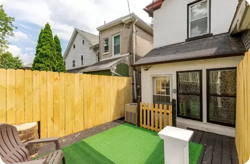 Family-Friendly Townhome Bliss:10min to Lehigh Valley Festivals & Events