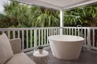 Sandals Royal Bahamian All Inclusive Adults Only - Hot Tub