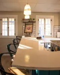 NEW Across St from CSU campus! 3 bedroom 1.5ba, above famous Rainbow Restaurant