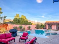 Poolside studio in the Foothills with Pool + Hot tub