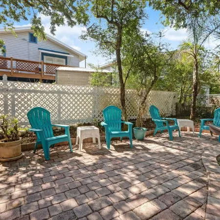 2 Bed/2.5 Bath Townhome In Gorgeous Timeless Amelia Island Steps from the Beach