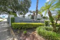 10 minutes to Busch Gardens and USF - perfect for families and couples!