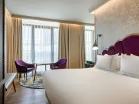 Querencia de Sevilla, Autograph Collection Hotels near Edificio La Adriatica