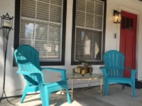 DRIP DROP INN - Stylish Hill Country Home in the Heart of Dripping Springs Hotels in Dripping Springs