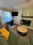 Charming 2-bedroom 2 bath duplex in the heart of Tyler!