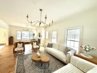 Brunswick Lux 4BR Sunset River View with 4 Acres Big Lawn