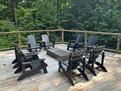 Welcome to Laurel Hill in Beautiful Manchester VT 5 Bedrooms Sleeps 10 EVCharger Hôtels à proximité de : Dutton Farm Stand