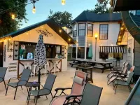 POOL & HOT TUB5bed/3.5bath @ Czarnik Land