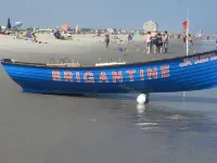 Brigantine Top Location Near Beach, Eateries, Casinos! 12 Noon Checkout. Dogs OK Hotels in Brigantine