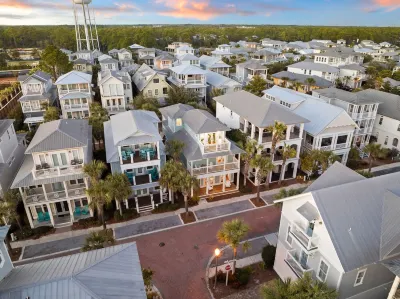 NEW The Beach Cottage! Walk to Alys & Rosemary Pool and Beach.  2 bikes included Hotels near Rosemary Beach Town Hall