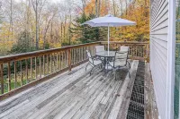 Okemo mountain house with private hot tub