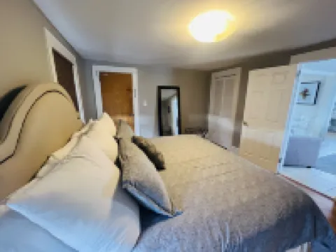 Charming Travel Nest