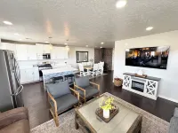 Private Upstairs Apartment with Game Room on 5 Acre Ranch