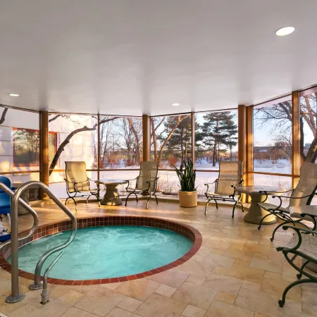 Embassy Suites by Hilton Chicago North Shore Deerfield