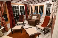 Large Relaxing Family Retreat In The Hudson Valley with Theatre and Gazebo