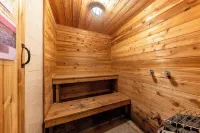 Family Cabin Near Mt. Itasca & Trails: Kayaks & Firewood Included