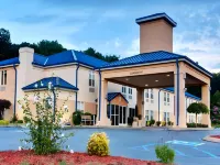 Holiday Inn Express Hurricane Mills (Waverly)