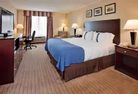 Holiday Inn & Suites Overland Park-Conv Ctr Hotels in Leawood