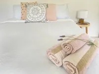 The Yoga Retreat - Walking distance to Umina Beach