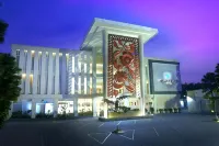 Megaland Hotel Solo Hotels in Laweyan