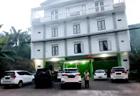 Bukit Cemara View Guest House Pujon 호텔