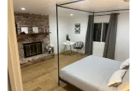 Cheerful Cozy Home Recently Remodeled