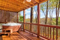Mountain Views, Dog friendly, Fenced Yard, Barrel Sauna, Hot Tub, Fire Pit
