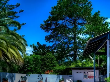 Banana Coast Caravan Park Отели в г. Муни Бич