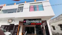 New Residency Palace Hôtels à : Ayodhya