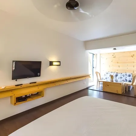 Hotel Sea View ( A Beach Resort - Alibaug )