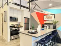 Studio-style loft with Garage door only 6 miles from Disney!