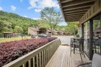 Fairway Townhouse: Breathtaking views at Lake Lure