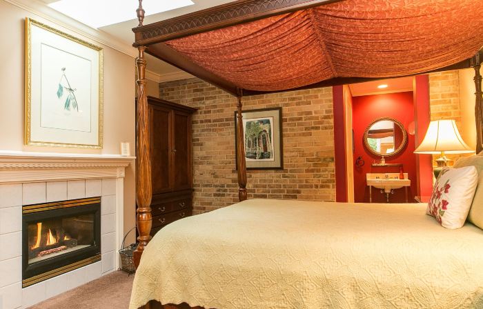 Hidden Garden Cottages & Suites