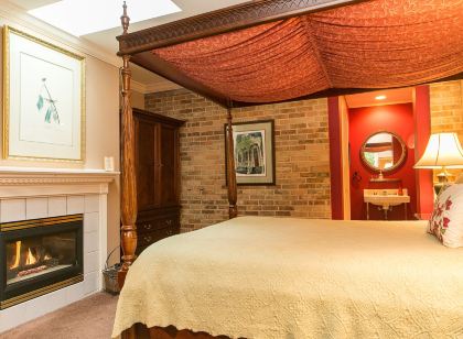 Hidden Garden Cottages & Suites