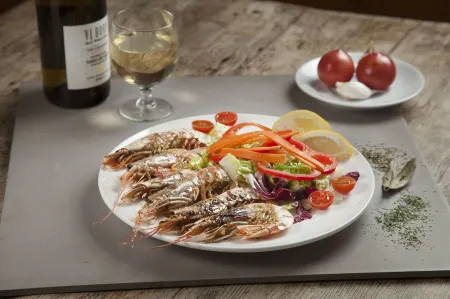 Hotel Restaurant les Brases Отели в г. Сорт