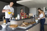 Najeti Hôtel Lille Nord - พร้อมอาหารเช้า