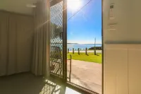 Beach Cabins Merimbula - Ocean View