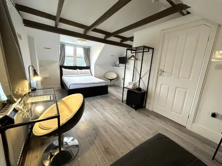 Sleeplicity London Heathrow Отели рядом со станцией Станция Хитроу-Терминал 5