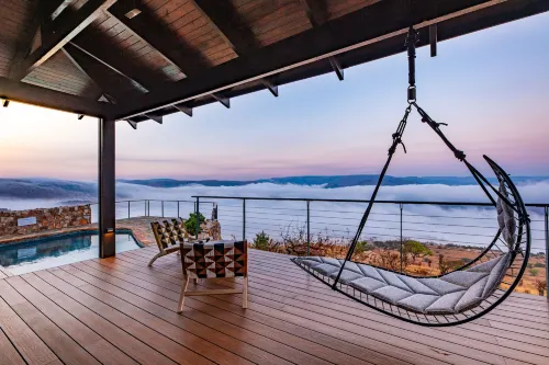 Zulu Rock Lodge - Babanango Game Reserve