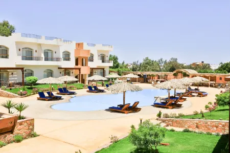 Sheikh Ali Dahab Resort Отели в г. Дахаб